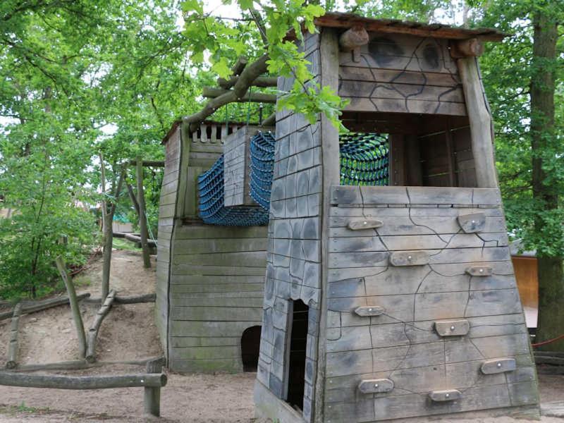 Ferien-& Erlebnispark Ploetzky Schönebeck Buitenkant foto